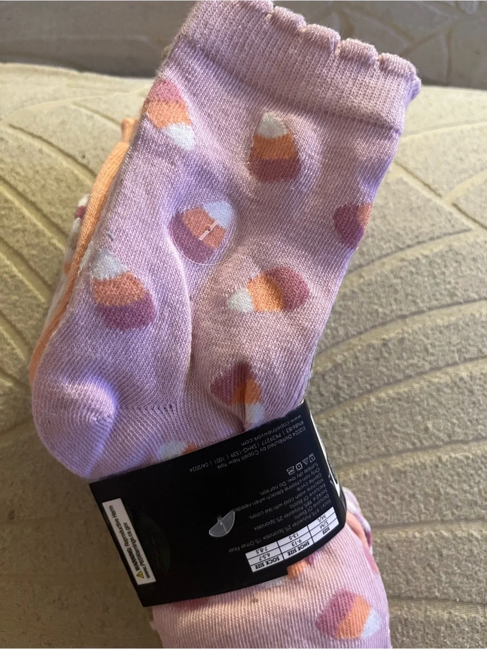 Capelli New York S/M socks shoe size 9-13 halloween styles